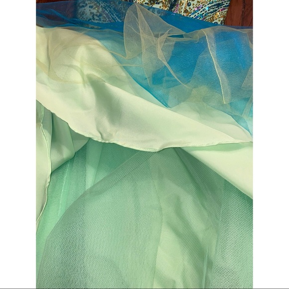 Ball Gown - Picture 2 of 6